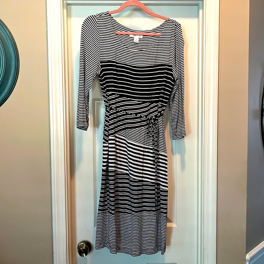 Motherhood Maternity Dress